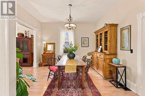 A & B - 33 Napoleon Street, Carleton Place, ON - Indoor Photo Showing Dining Room
