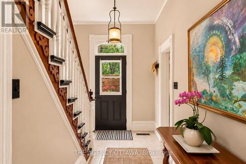 A & B - 33 Napoleon Street, Carleton Place, ON - Indoor Photo Showing Other Room