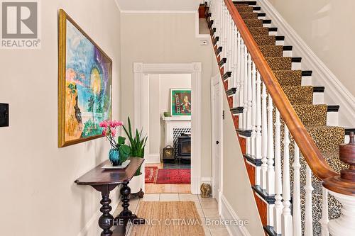 A & B - 33 Napoleon Street, Carleton Place, ON - Indoor Photo Showing Other Room