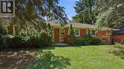 524 DORVAL Drive  Ancaster, ON L9G 2P4