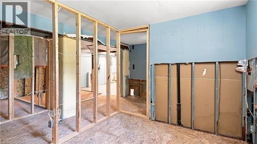 524 Dorval Drive, Ancaster, ON - Indoor