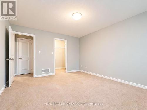 Primary Bedroom - 52 - 1054 Oakcrossing Gate, London North (North M), ON - Indoor Photo Showing Other Room