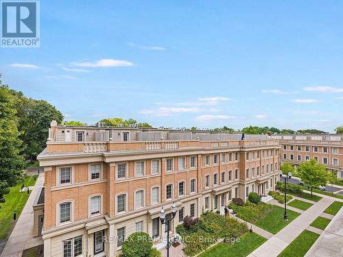 14 - 30 Hargrave Lane, Toronto, ON - Outdoor