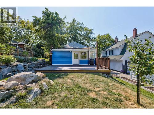 1011 Hall Street, Nelson, BC - Outdoor