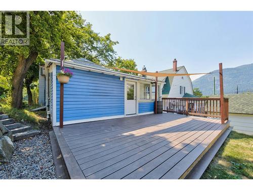 1011 Hall Street, Nelson, BC - Outdoor With Deck Patio Veranda