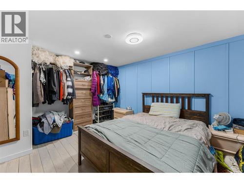 Ample space in the primary bedroom. - 610 Katherine Road Unit# 12, Kelowna, BC 