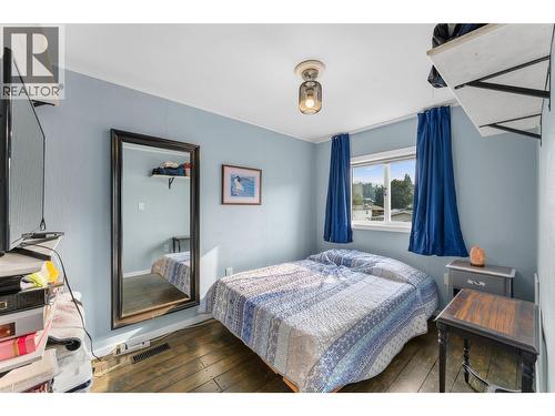 Second bedroom connects to the den. - 610 Katherine Road Unit# 12, Kelowna, BC 