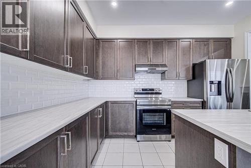 407 Dolman Street, Breslau, ON - Indoor Photo Showing Kitchen