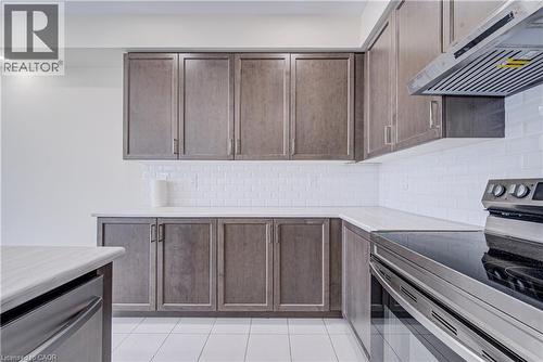 407 Dolman Street, Breslau, ON - Indoor Photo Showing Kitchen