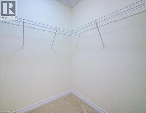 407 Dolman Street, Breslau, ON - Indoor Photo Showing Other Room