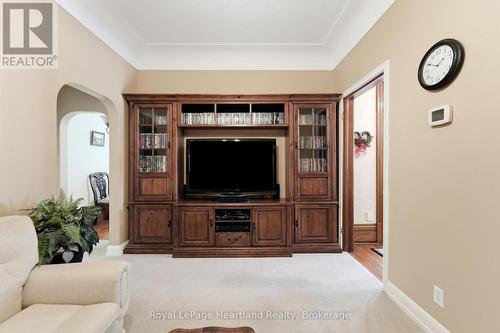169 Ontario Street, Central Huron (Clinton), ON - Indoor