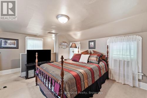 169 Ontario Street, Central Huron (Clinton), ON - Indoor Photo Showing Bedroom