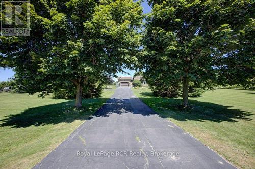 7195 Sixteenth Line, Mapleton, ON 