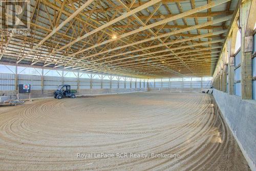 Professional footing for ease on horses joints - 7195 Sixteenth Line, Mapleton, ON 