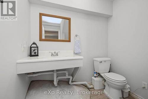 31 Loon Echo Trail, Seguin, ON - Indoor Photo Showing Bathroom