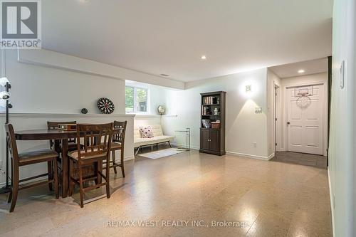 215 Flatrock Road, Tweed, ON - Indoor