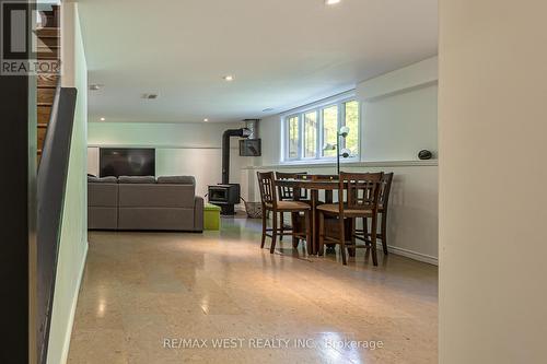 215 Flatrock Road, Tweed, ON - Indoor