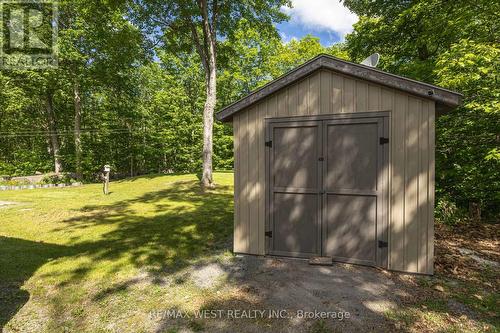 215 Flatrock Road, Tweed, ON - Outdoor
