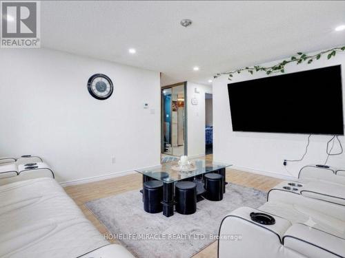 128 Macatee Place S, Cambridge, ON - Indoor