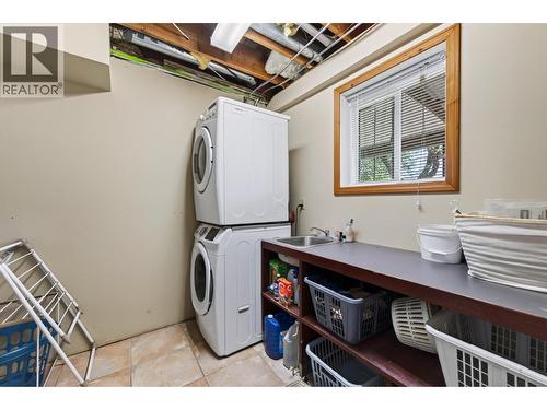 6750 Heffley Road, Kamloops, BC - Indoor Photo Showing Laundry Room
