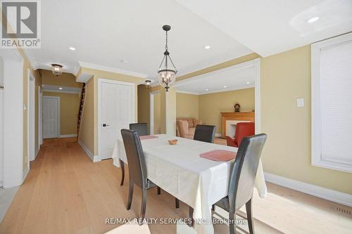 23 Newbury Crescent, Brampton, ON - Indoor Photo Showing Dining Room