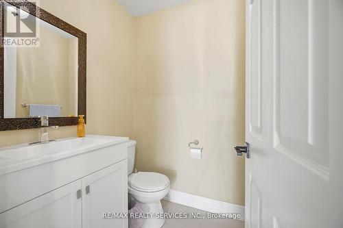 23 Newbury Crescent, Brampton, ON - Indoor Photo Showing Bathroom