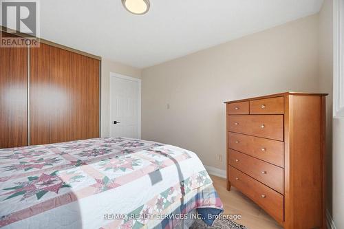 23 Newbury Crescent, Brampton, ON - Indoor Photo Showing Bedroom