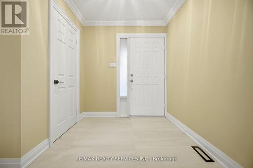 23 Newbury Crescent, Brampton, ON - Indoor Photo Showing Other Room