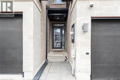 55 Greenwich Avenue, Stoney Creek, ON - Outdoor With Exterior