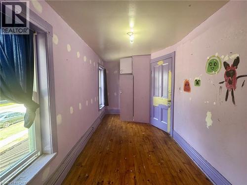 54 Ellis Street, Port Rowan, ON - Indoor Photo Showing Other Room