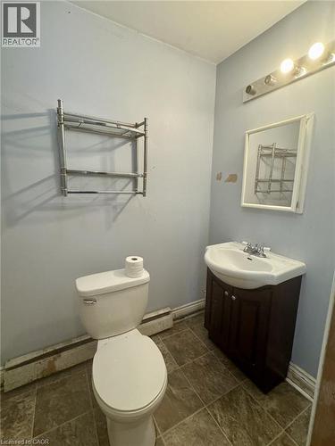 54 Ellis Street, Port Rowan, ON - Indoor Photo Showing Bathroom