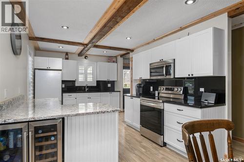 128 Jacobson Drive, Lakeland Rm No. 521, SK - Indoor Photo Showing Kitchen