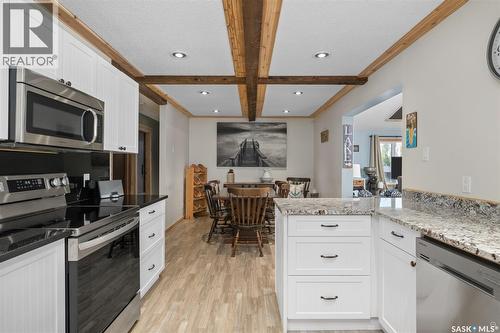 128 Jacobson Drive, Lakeland Rm No. 521, SK - Indoor Photo Showing Kitchen With Upgraded Kitchen