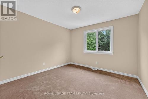 88 Osprey Crescent, Ottawa, ON - Indoor Photo Showing Other Room