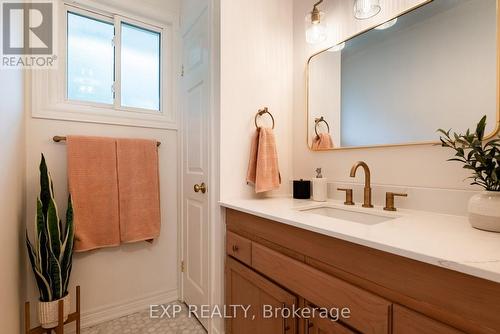 2nd floor 4 PC main bathroom - 55 Forest Hill Crescent, Pelham (Fonthill), ON - Indoor Photo Showing Bathroom