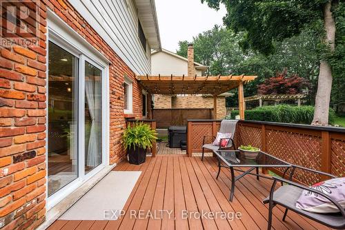 Back deck - 55 Forest Hill Crescent, Pelham (Fonthill), ON - Outdoor With Deck Patio Veranda With Exterior