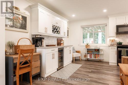 Coffee nook - 55 Forest Hill Crescent, Pelham (Fonthill), ON - Indoor Photo Showing Kitchen