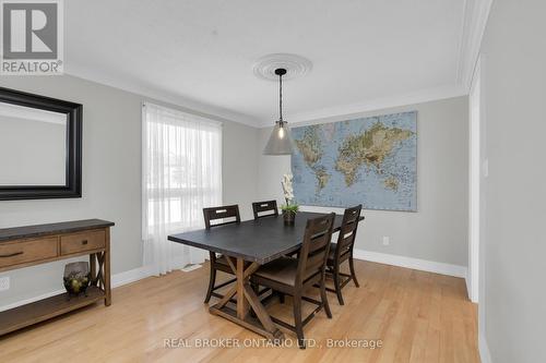 975 Sunnidale Road, Springwater, ON - Indoor Photo Showing Dining Room