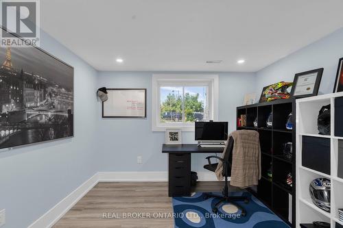 975 Sunnidale Road, Springwater, ON - Indoor Photo Showing Office