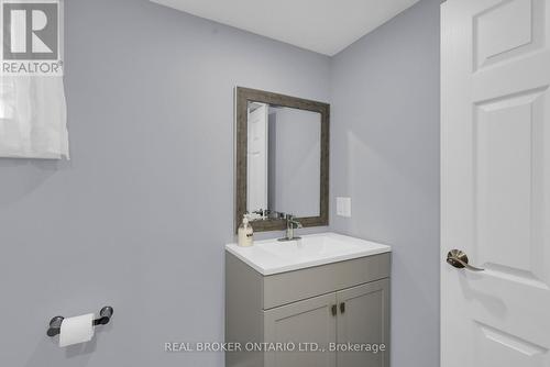 975 Sunnidale Road, Springwater, ON - Indoor Photo Showing Bathroom