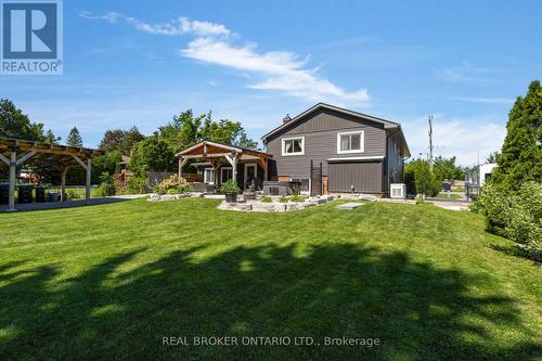 975 Sunnidale Road, Springwater, ON - Outdoor