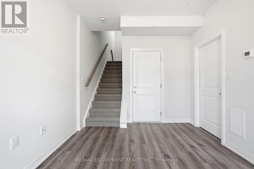 33 - 155 Equestrian Way, Cambridge, ON - Indoor Photo Showing Other Room