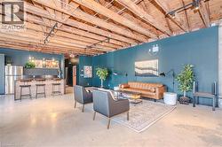 Party Room - 