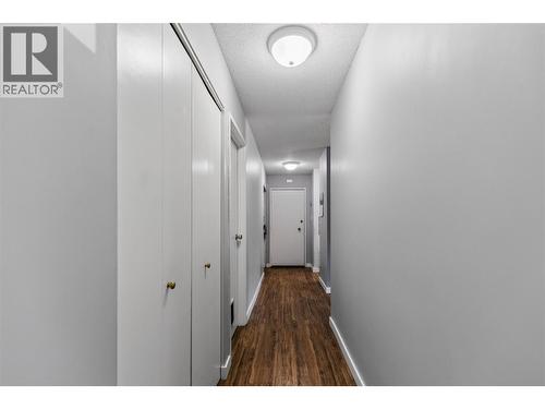 40 Ridgemont Avenue Unit# 101, Fernie, BC - Indoor Photo Showing Other Room