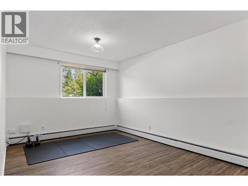 40 Ridgemont Avenue Unit# 101, Fernie, BC - Indoor Photo Showing Other Room