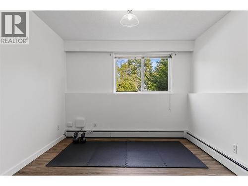 40 Ridgemont Avenue Unit# 101, Fernie, BC - Indoor Photo Showing Other Room