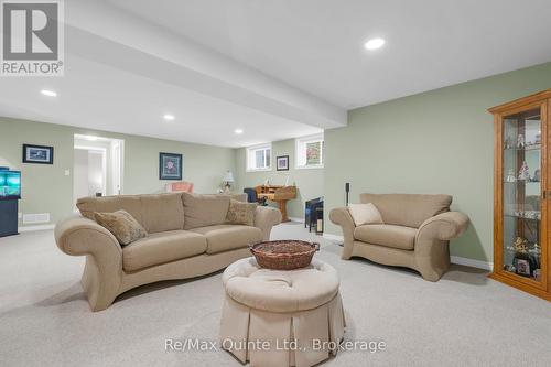 5 Hickory Court, Brighton, ON - Indoor