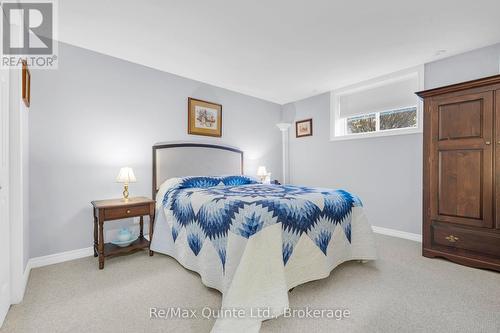 5 Hickory Court, Brighton, ON - Indoor Photo Showing Bedroom