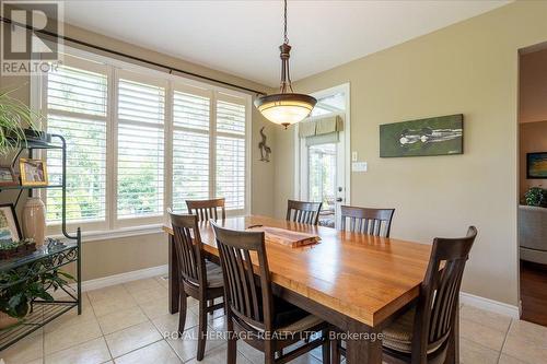 85 South Harbour Drive, Kawartha Lakes (Bobcaygeon), ON - Indoor Photo Showing Dining Room