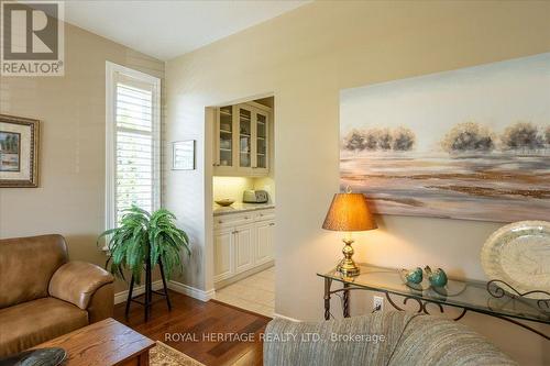 85 South Harbour Drive, Kawartha Lakes (Bobcaygeon), ON - Indoor Photo Showing Living Room